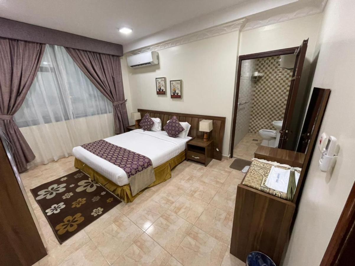 Enwan Suites Hotel Jubail Екстер'єр фото