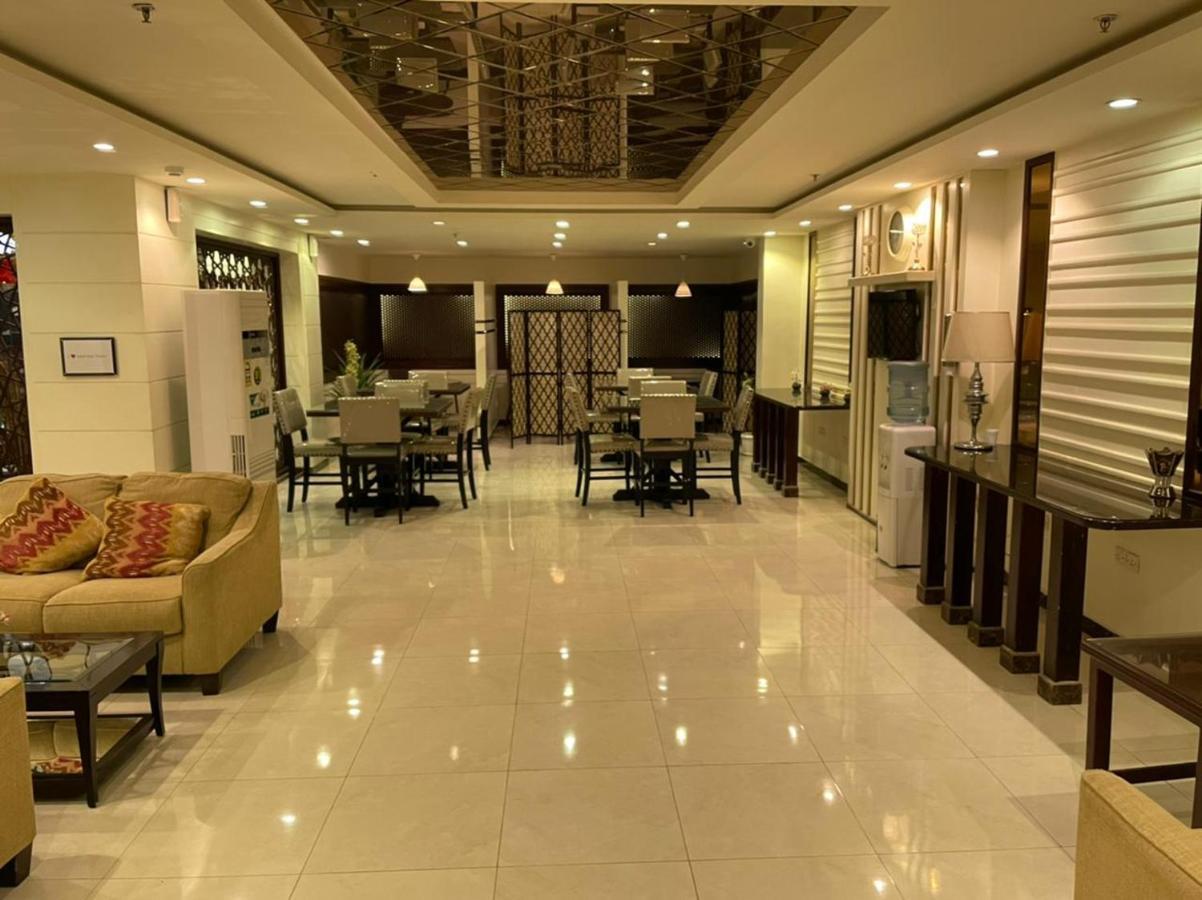 Enwan Suites Hotel Jubail Екстер'єр фото