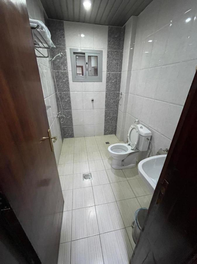 Enwan Suites Hotel Jubail Екстер'єр фото