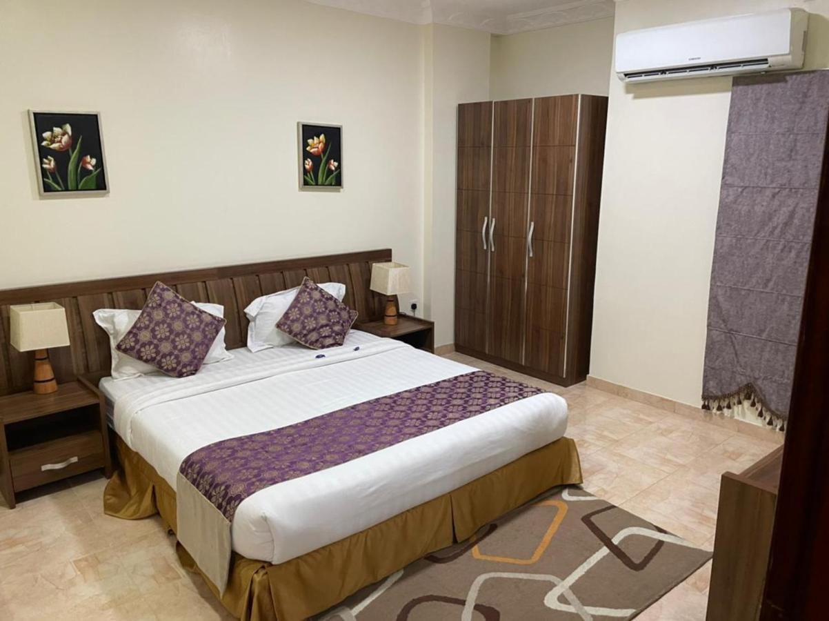 Enwan Suites Hotel Jubail Екстер'єр фото