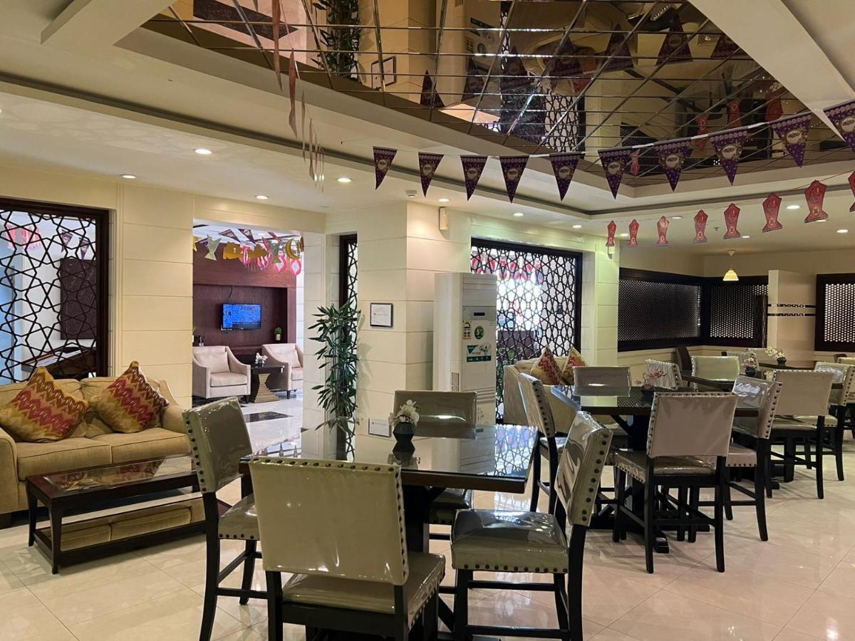 Enwan Suites Hotel Jubail Екстер'єр фото